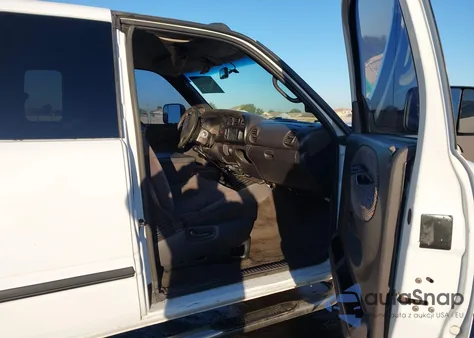 1999 Dodge Ram 2500 St from USA, damaged, VIN 3B7KF2361XG232339